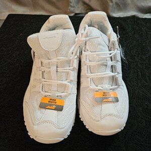 NWT Avia White Sneakers (11W)